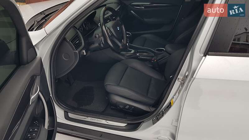 Внедорожник / Кроссовер BMW X1 2014 в Киеве