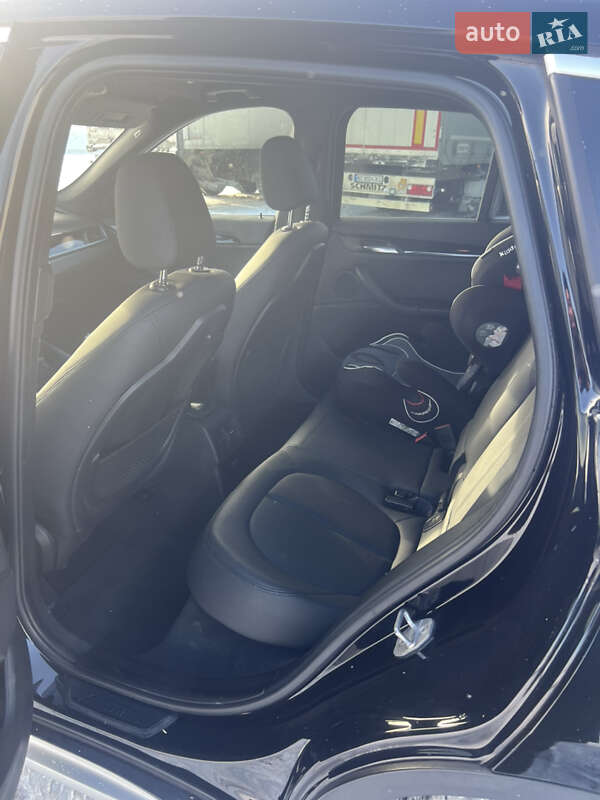 Внедорожник / Кроссовер BMW X1 2018 в Львове фото 33 Внедорожник / Кроссовер BMW X1 2018 в Львове