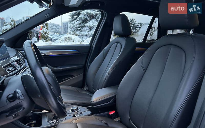 Внедорожник / Кроссовер BMW X1 2019 в Львове