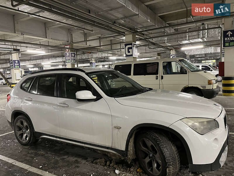 Внедорожник / Кроссовер BMW X1 2012 в Киеве фото 3 Внедорожник / Кроссовер BMW X1 2012 в Киеве