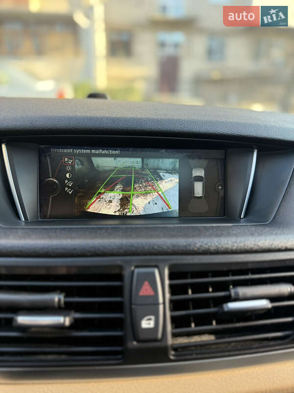 Внедорожник / Кроссовер BMW X1 2015 в Николаеве