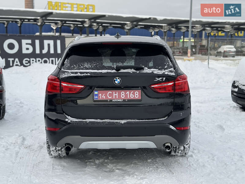 Внедорожник / Кроссовер BMW X1 2016 в Львове