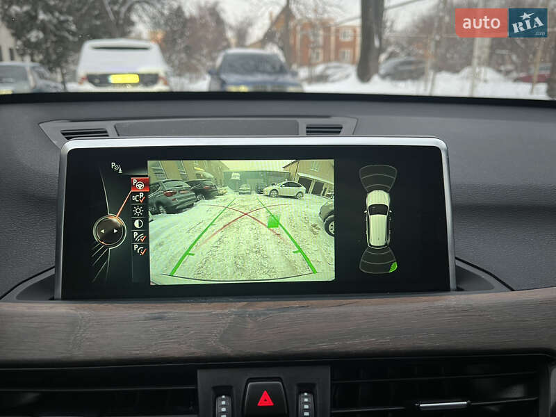 Внедорожник / Кроссовер BMW X1 2016 в Львове