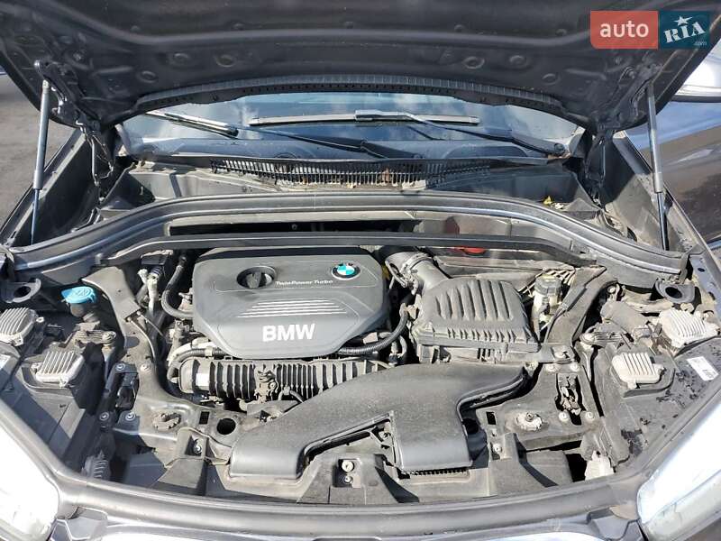 Внедорожник / Кроссовер BMW X1 2017 в Луцке