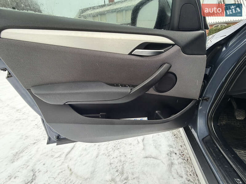 Внедорожник / Кроссовер BMW X1 2011 в Звенигородке