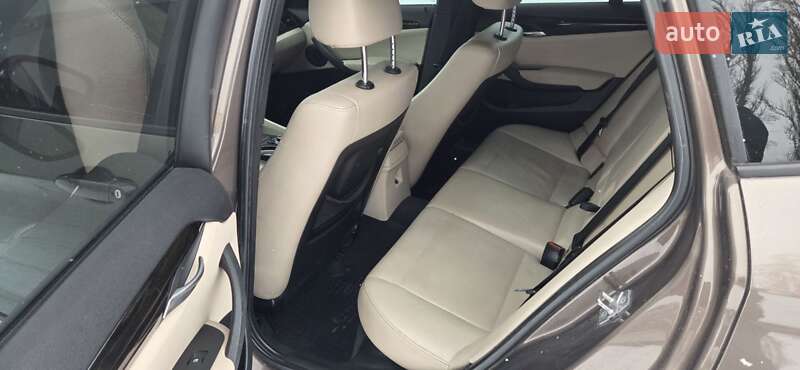 Внедорожник / Кроссовер BMW X1 2010 в Белой Церкви