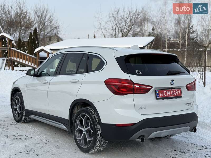 Внедорожник / Кроссовер BMW X1 2018 в Львове