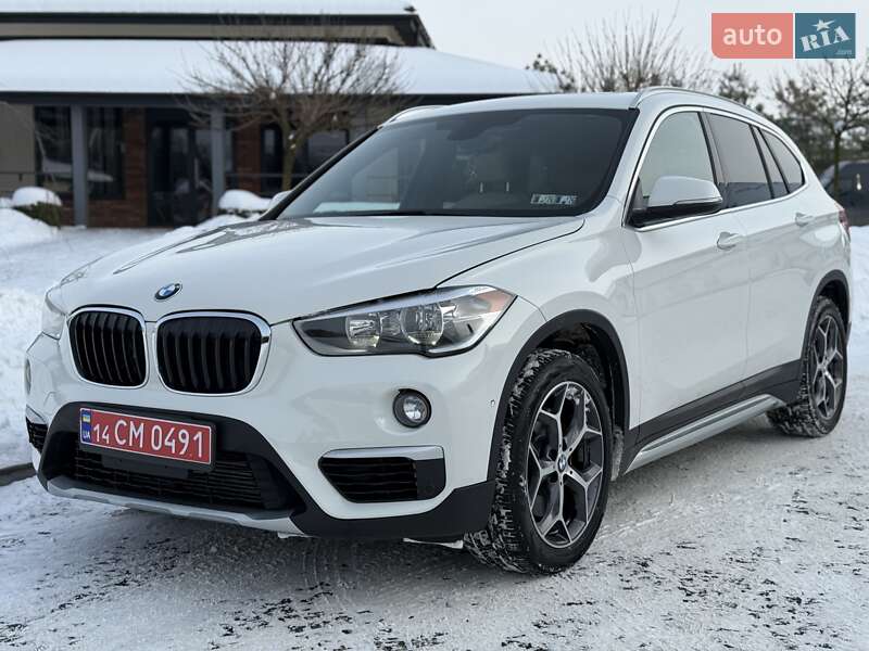 Внедорожник / Кроссовер BMW X1 2018 в Львове