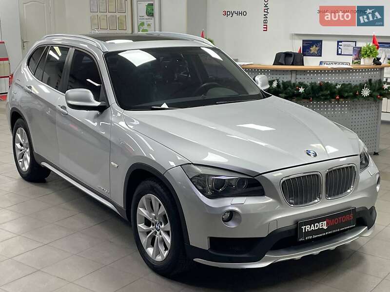 Внедорожник / Кроссовер BMW X1 2011 в Киеве