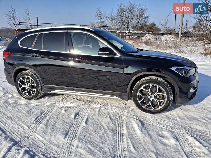 Внедорожник / Кроссовер BMW X1 2020 в Виннице