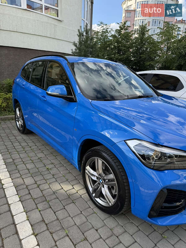 Внедорожник / Кроссовер BMW X1 2022 в Ивано-Франковске