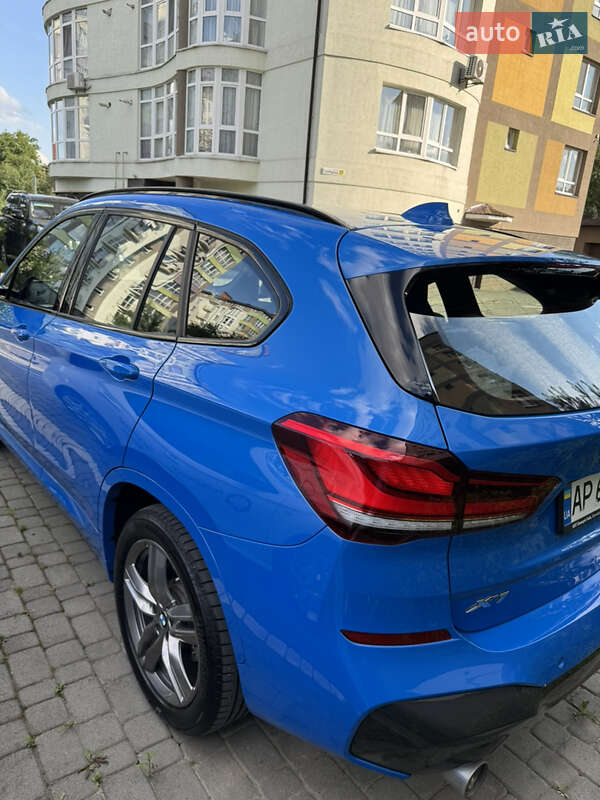 Внедорожник / Кроссовер BMW X1 2022 в Ивано-Франковске