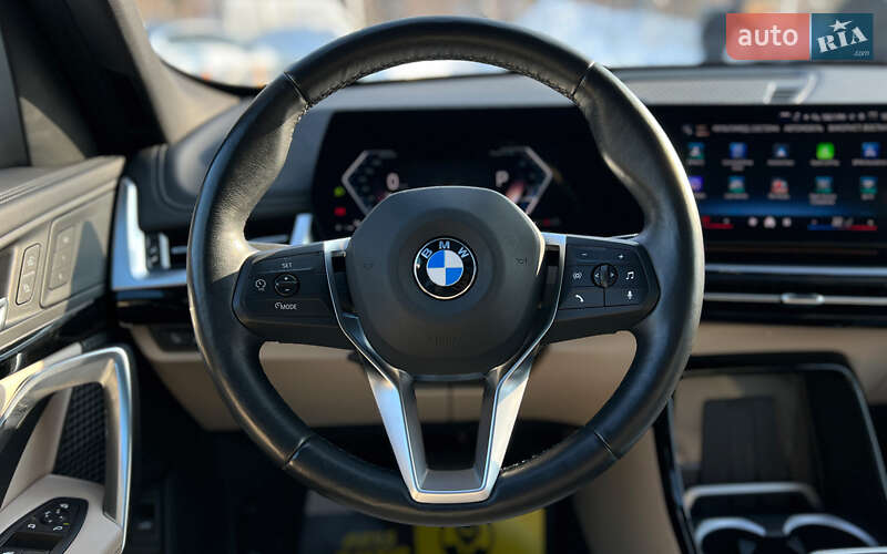 Внедорожник / Кроссовер BMW X1 2024 в Львове