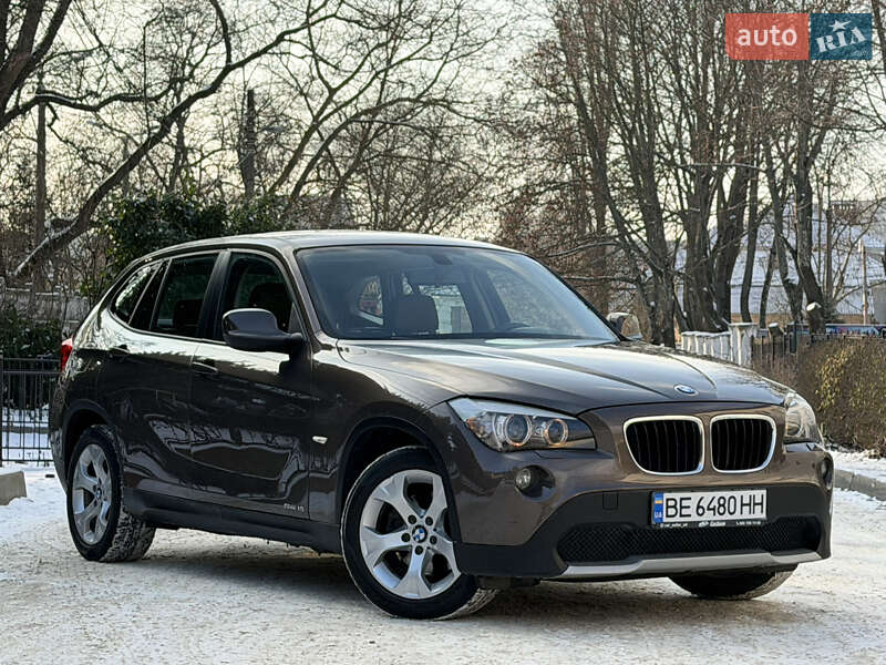 Внедорожник / Кроссовер BMW X1 2010 в Одессе