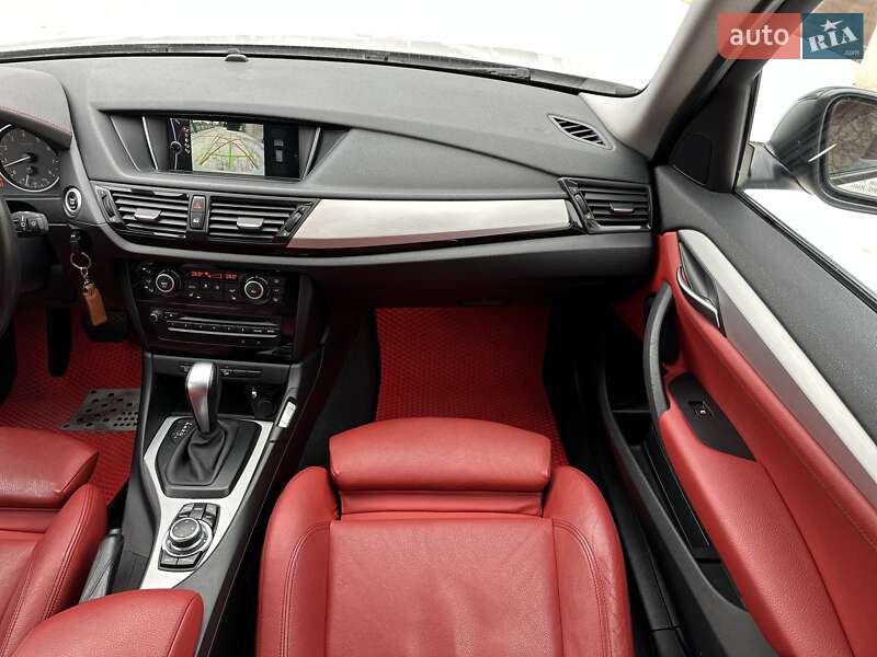 Внедорожник / Кроссовер BMW X1 2015 в Одессе фото 13 Внедорожник / Кроссовер BMW X1 2015 в Одессе
