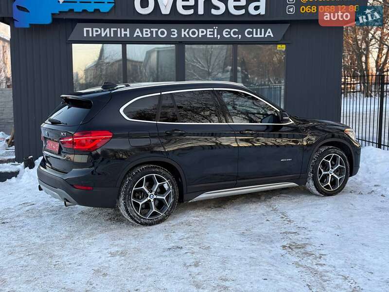 Внедорожник / Кроссовер BMW X1 2016 в Хмельницком