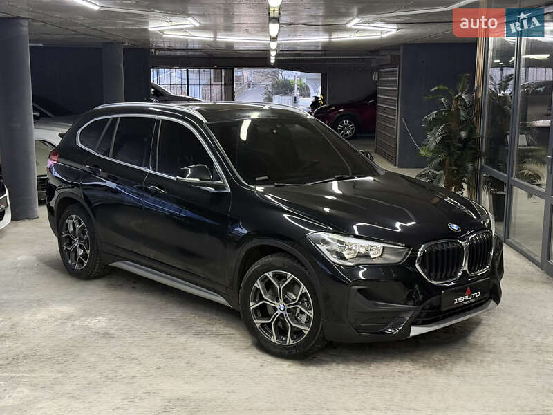 BMW X1 2021