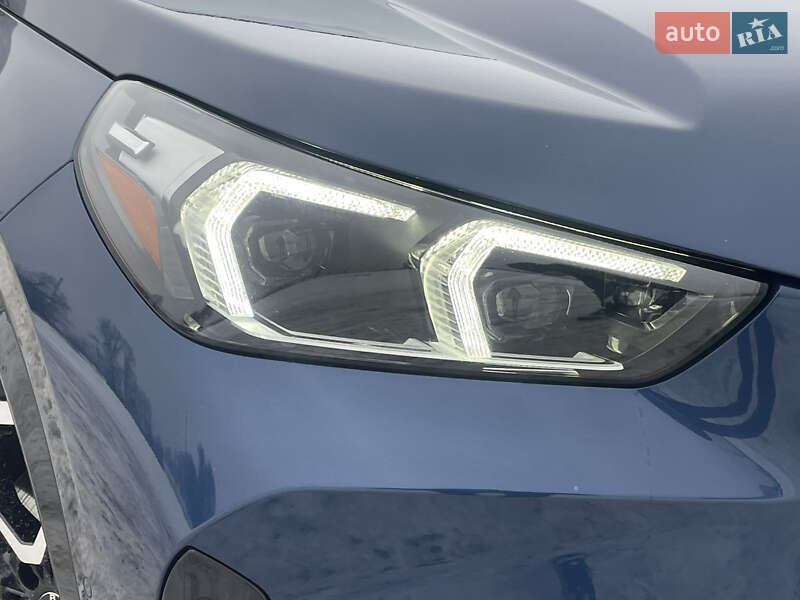 Внедорожник / Кроссовер BMW X1 2024 в Киеве