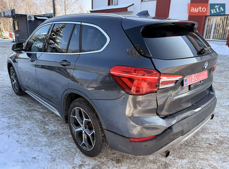 Внедорожник / Кроссовер BMW X1 2017 в Ровно