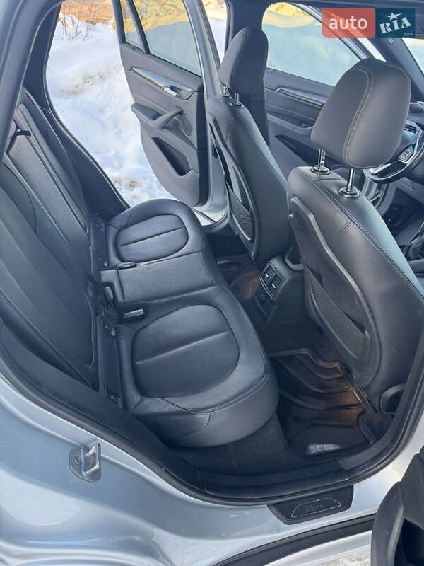 Внедорожник / Кроссовер BMW X1 2015 в Львове фото 5 Внедорожник / Кроссовер BMW X1 2015 в Львове