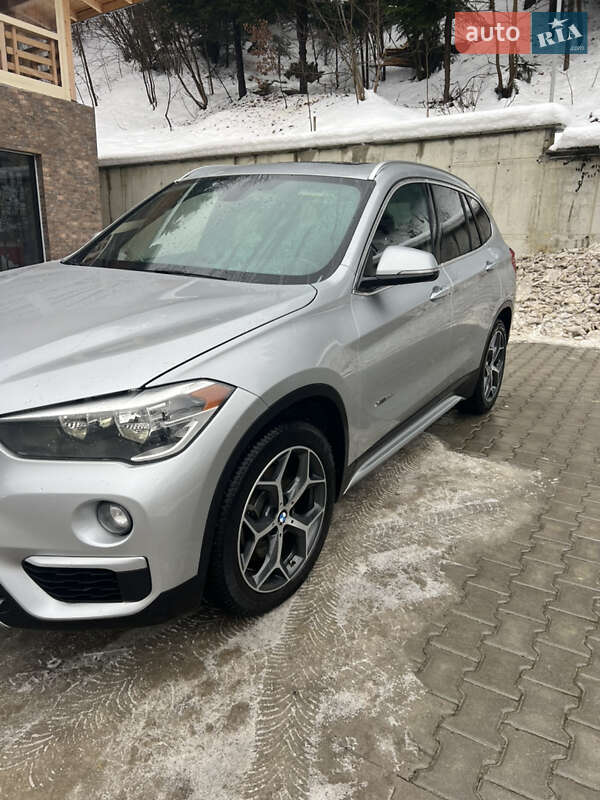 Внедорожник / Кроссовер BMW X1 2017 в Бориславе