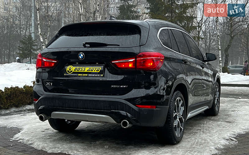 Внедорожник / Кроссовер BMW X1 2019 в Львове