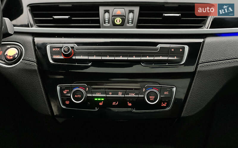 Внедорожник / Кроссовер BMW X1 2019 в Львове