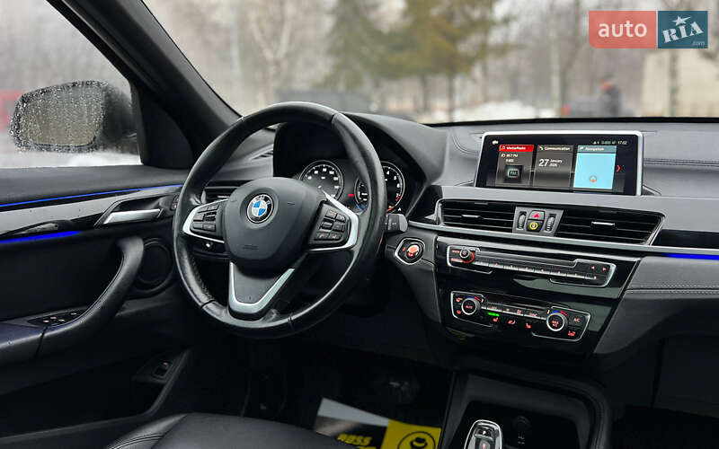 Внедорожник / Кроссовер BMW X1 2019 в Львове
