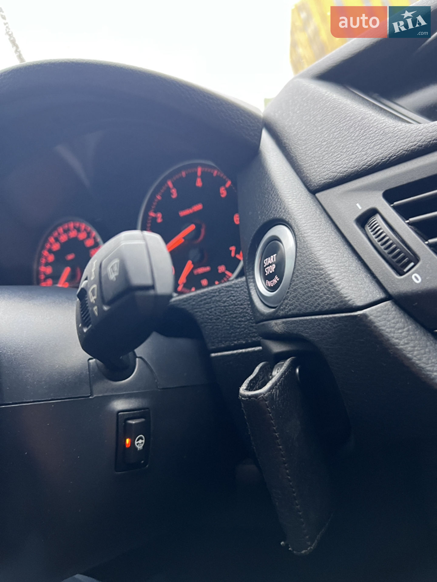 2011 BMW X1 - мініатюра 18