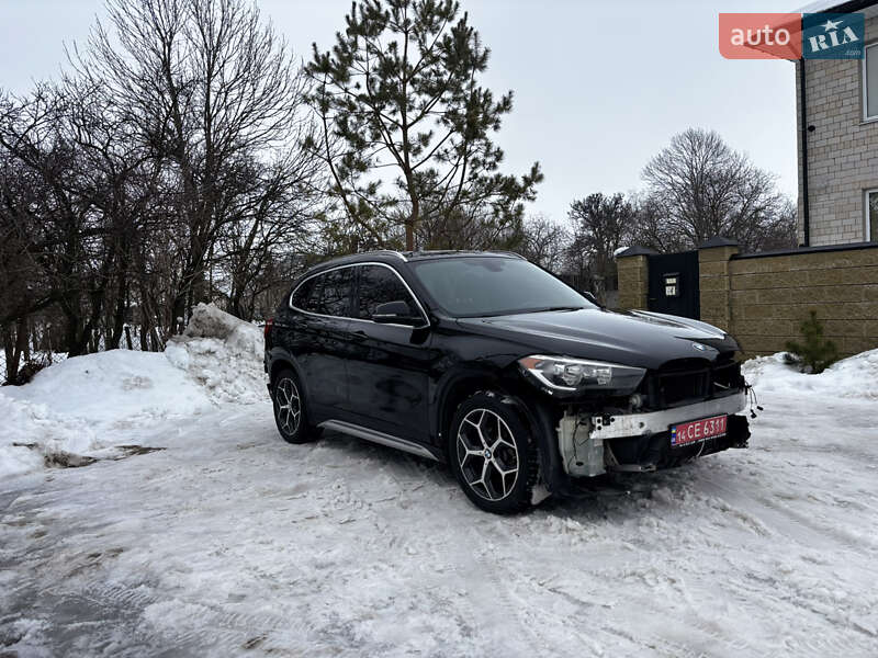 Внедорожник / Кроссовер BMW X1 2018 в Львове