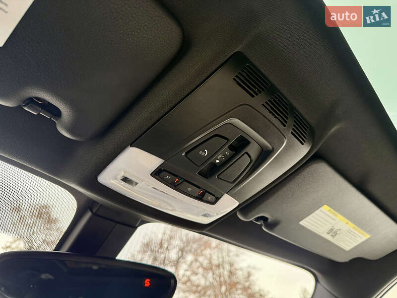 Внедорожник / Кроссовер BMW X1 2015 в Ровно