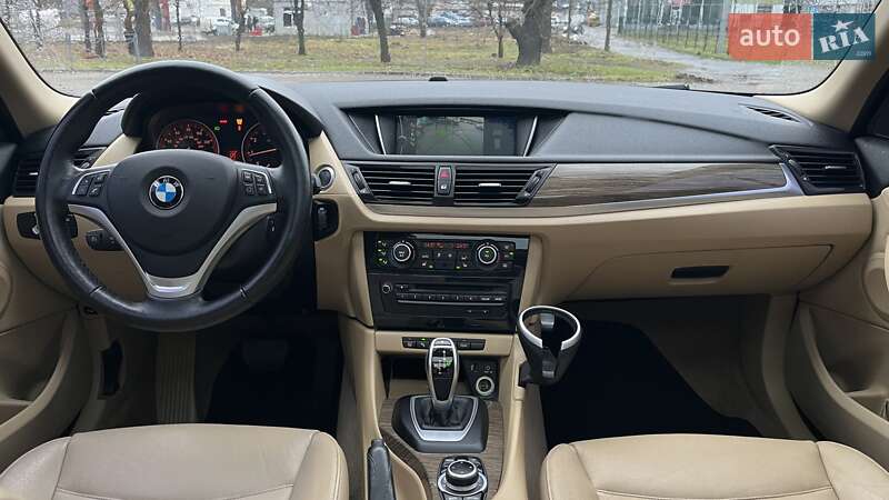 Позашляховик / Кросовер BMW X1 2015 в Миколаєві