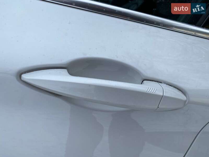 Внедорожник / Кроссовер BMW X1 2017 в Хмельницком