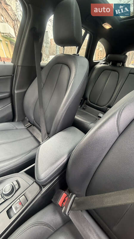 Внедорожник / Кроссовер BMW X1 2017 в Днепре фото 18 Внедорожник / Кроссовер BMW X1 2017 в Днепре