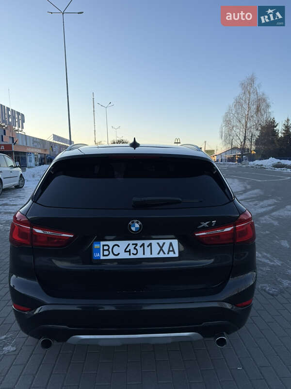 Внедорожник / Кроссовер BMW X1 2017 в Ковеле