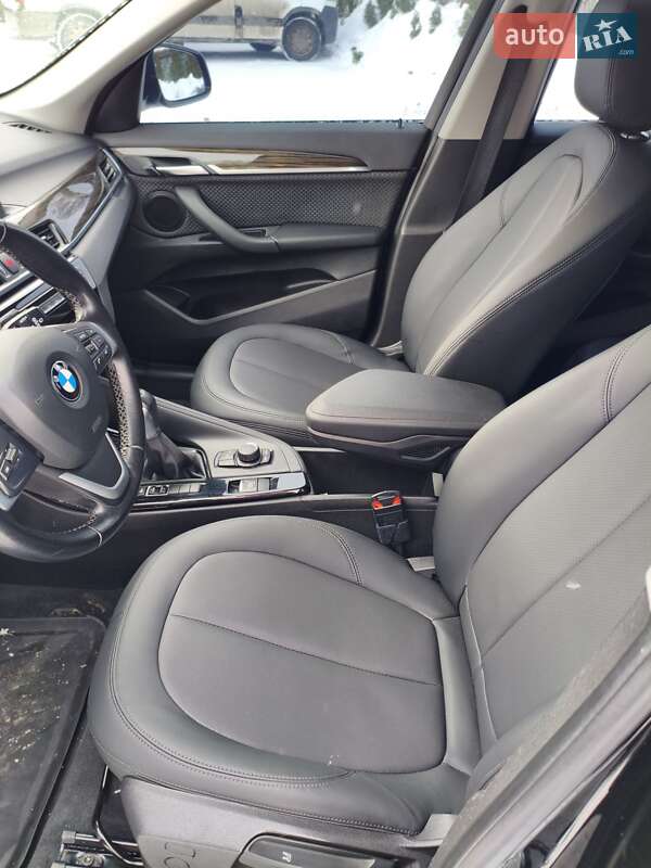 Внедорожник / Кроссовер BMW X1 2015 в Прилуках