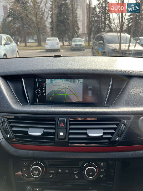 Внедорожник / Кроссовер BMW X1 2015 в Кривом Роге