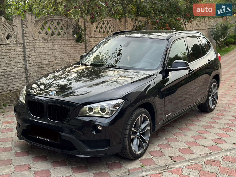 Позашляховик / Кросовер BMW X1 2015 в Рівному фото Позашляховик / Кросовер BMW X1 2015 в Рівному