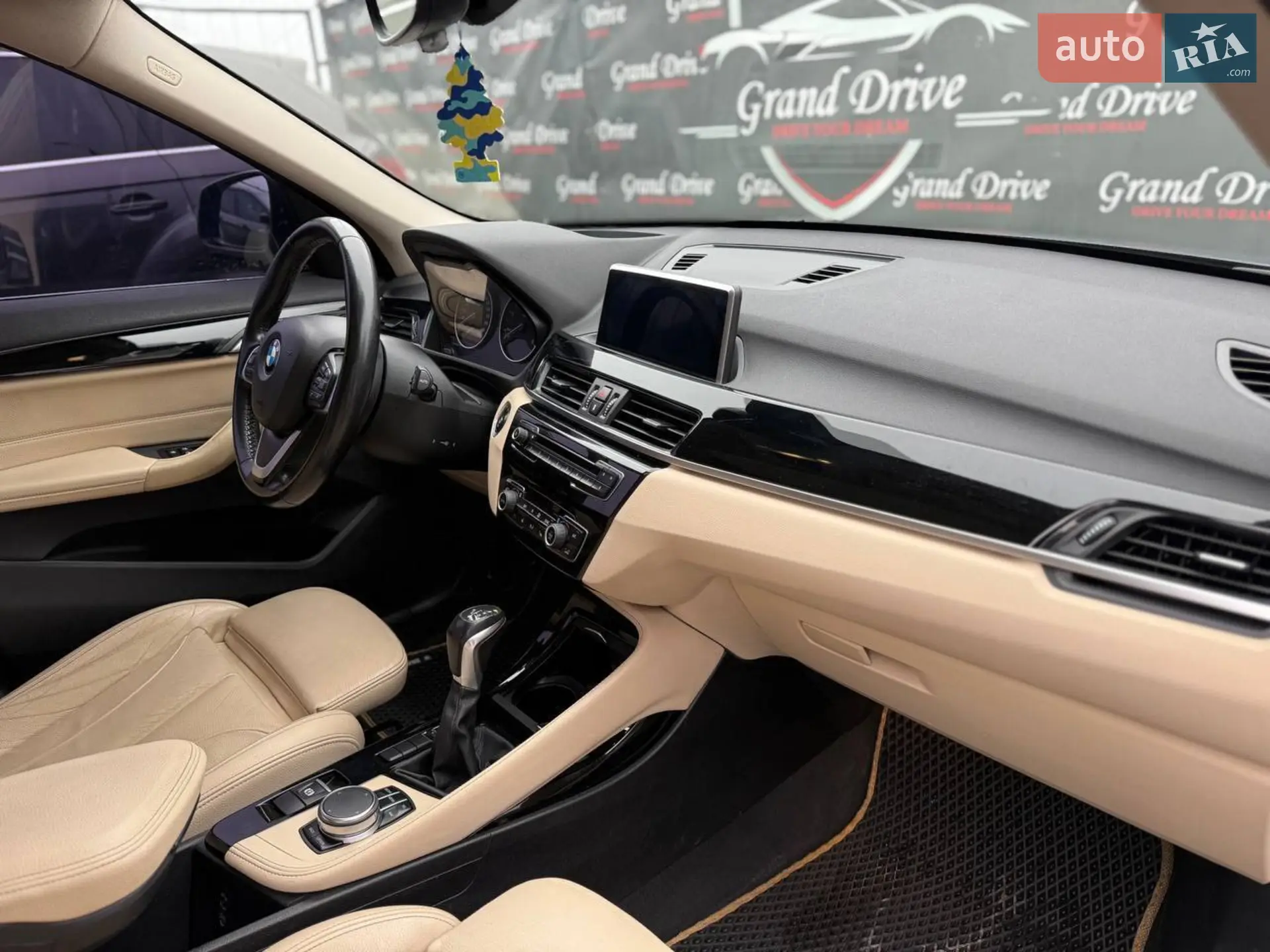 2016 BMW X1 - мініатюра 14