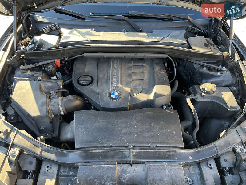 Позашляховик / Кросовер BMW X1 2014 в Києві