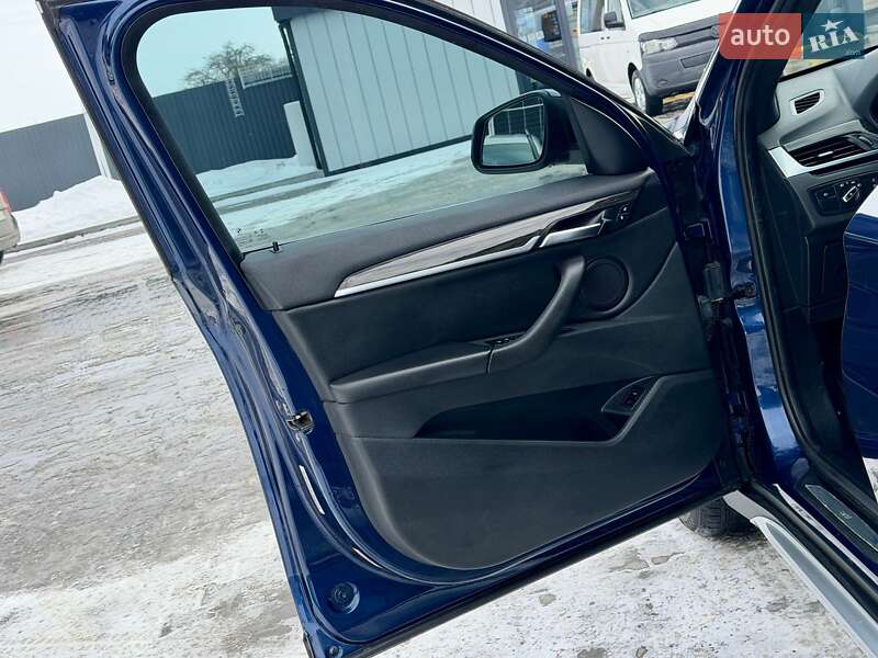 Внедорожник / Кроссовер BMW X1 2018 в Владимире фото 36 Внедорожник / Кроссовер BMW X1 2018 в Владимире