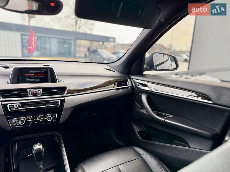 Внедорожник / Кроссовер BMW X1 2018 в Владимире фото 56 Внедорожник / Кроссовер BMW X1 2018 в Владимире