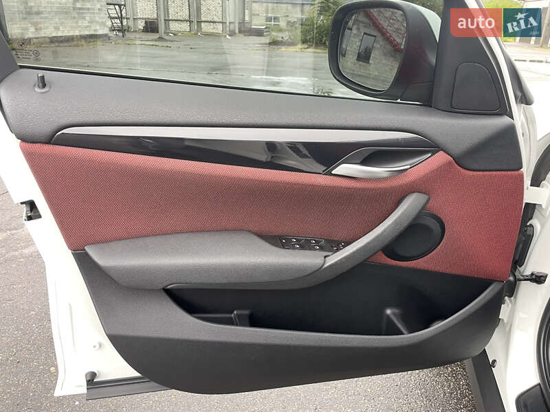 Позашляховик / Кросовер BMW X1 2012 в Кременчуці фото 13 Позашляховик / Кросовер BMW X1 2012 в Кременчуці