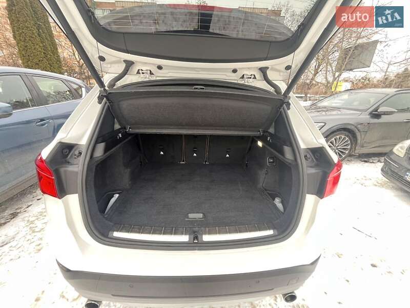 Внедорожник / Кроссовер BMW X1 2018 в Ровно