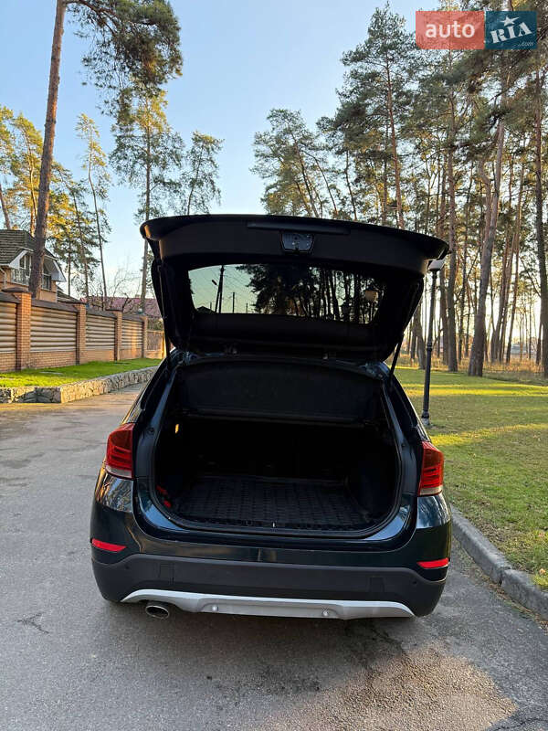 Внедорожник / Кроссовер BMW X1 2012 в Чернигове