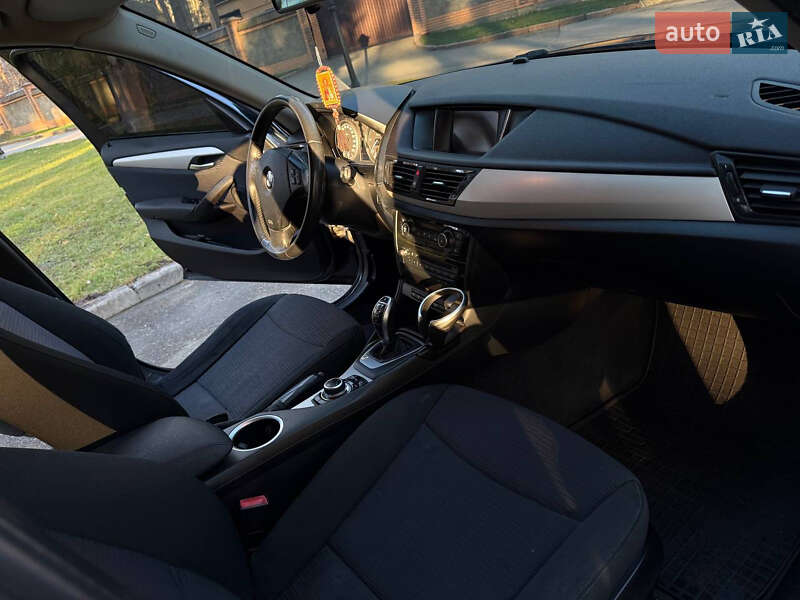 Внедорожник / Кроссовер BMW X1 2012 в Чернигове