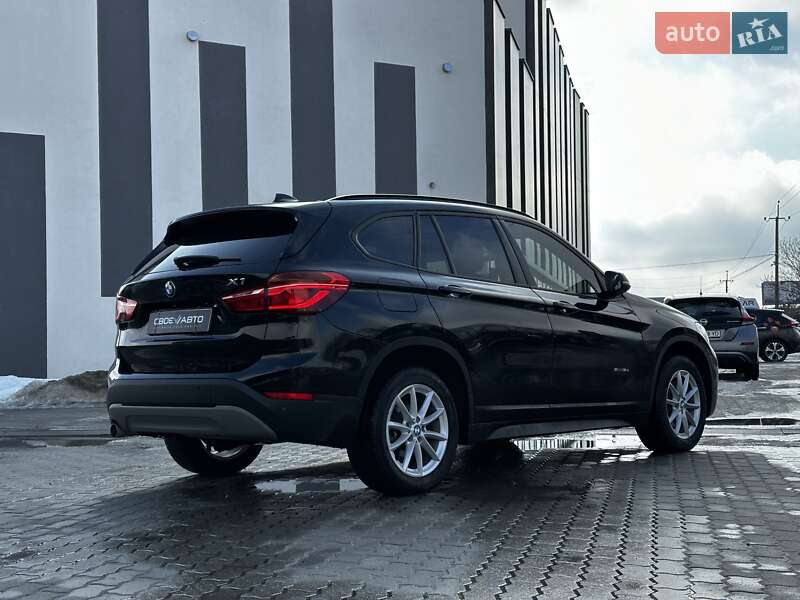 Внедорожник / Кроссовер BMW X1 2018 в Львове