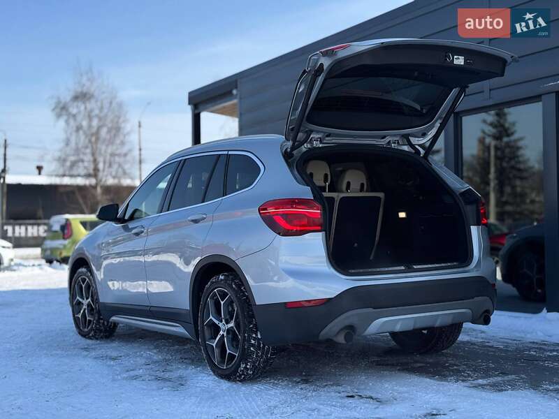 Позашляховик / Кросовер BMW X1 2017 в Рівному