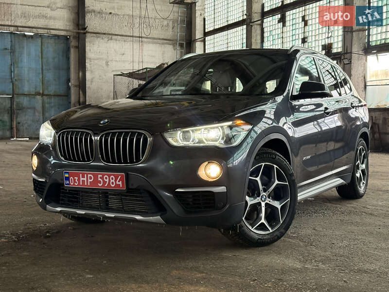 Позашляховик / Кросовер BMW X1 2017 в Києві фото 3 Позашляховик / Кросовер BMW X1 2017 в Києві