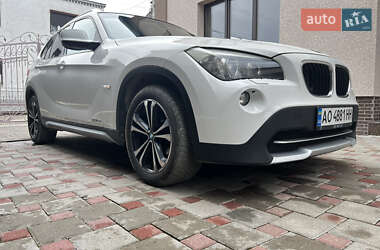 Внедорожник / Кроссовер BMW X1 2012 в Солотвине